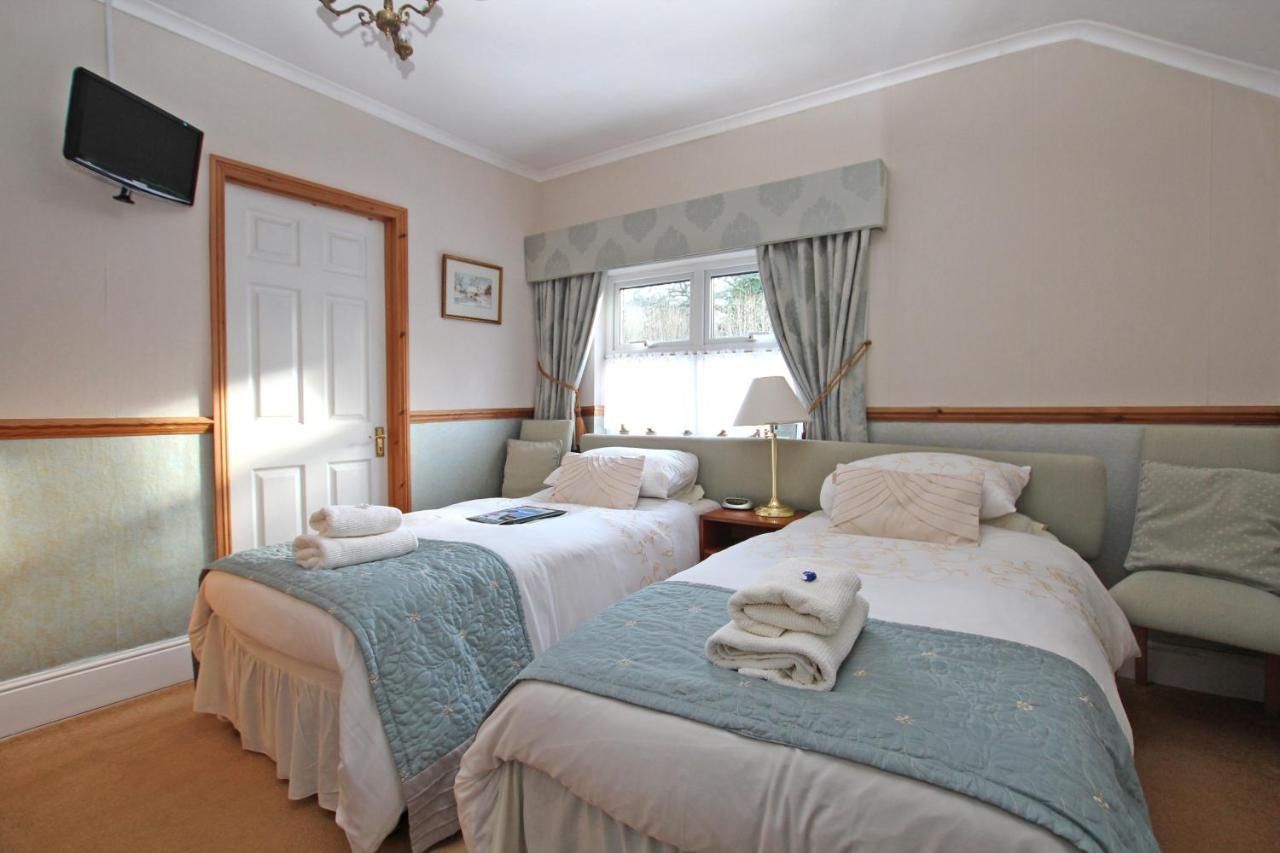 Twin Oaks Guest House Cadnam Экстерьер фото