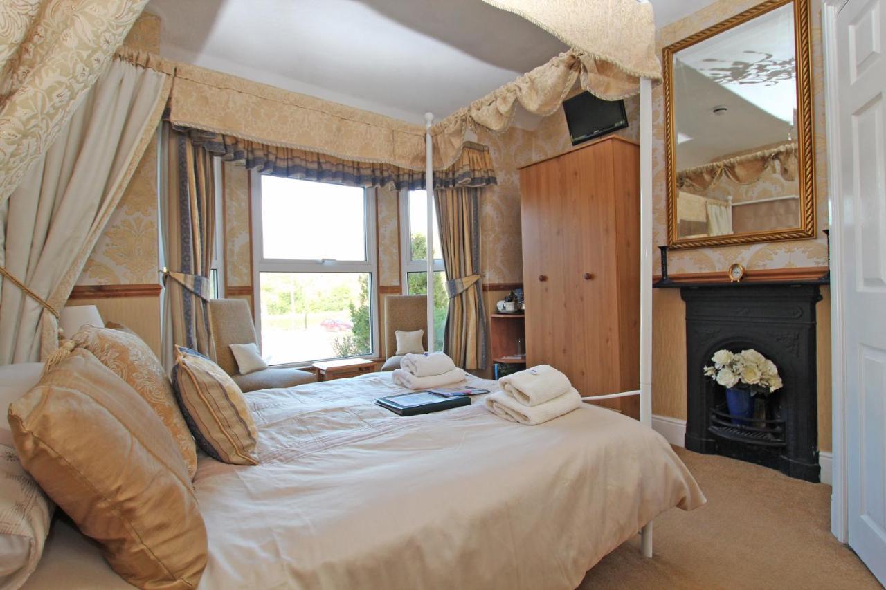 Twin Oaks Guest House Cadnam Экстерьер фото