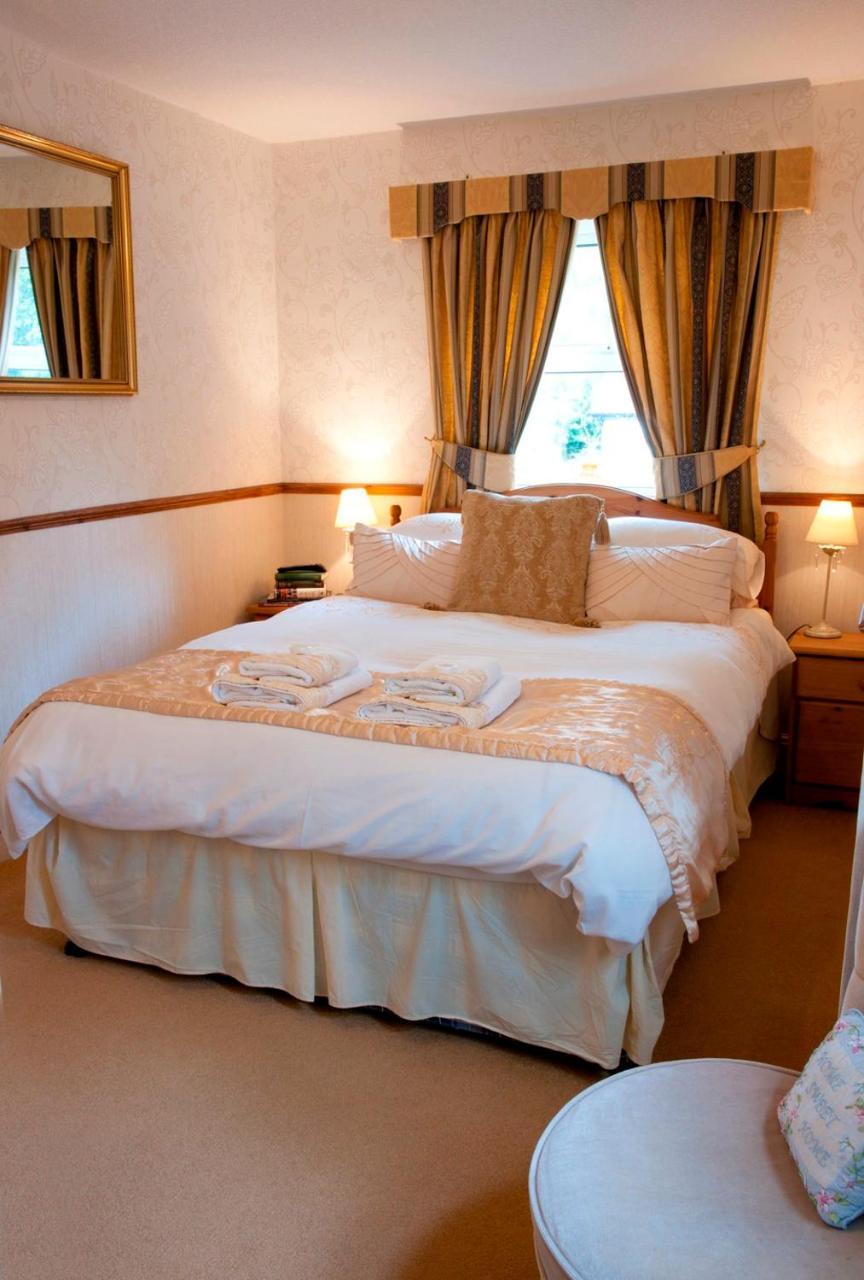Twin Oaks Guest House Cadnam Экстерьер фото